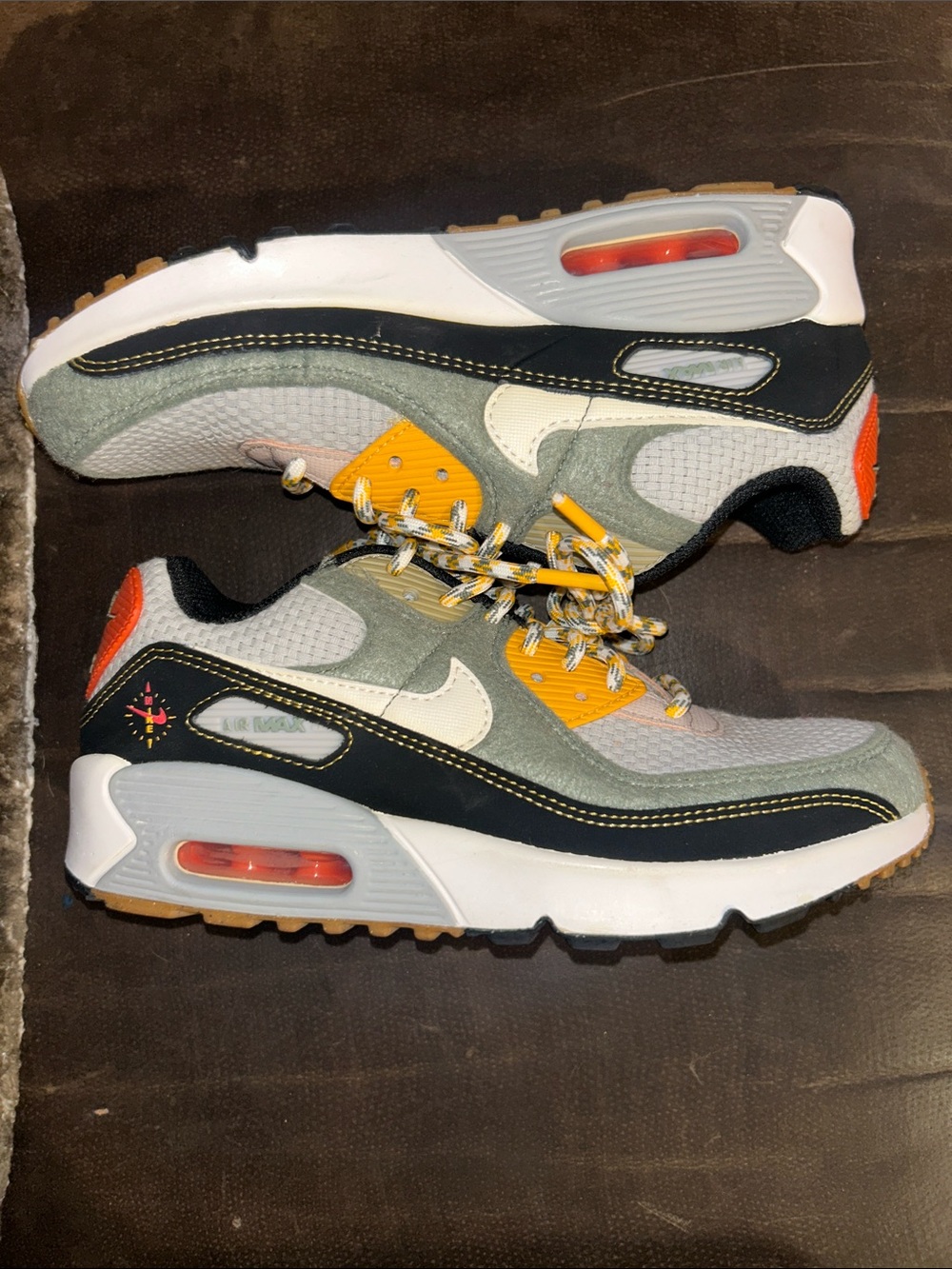Nike Air Max 90 'Swoosh Compass'  4y